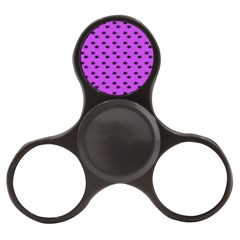 Purple Eyes Finger Spinner by snowwhitegirl