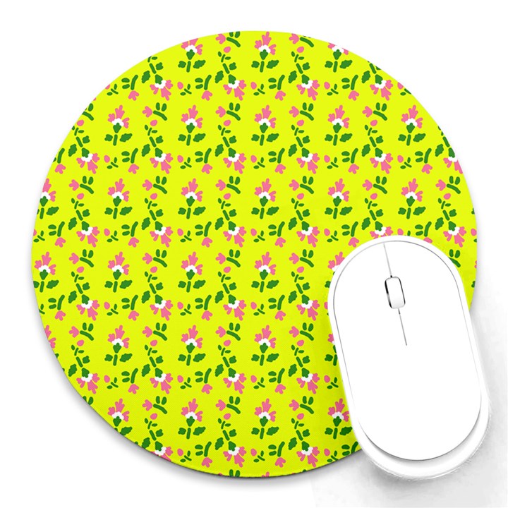 Carnation Pattern Yellow Round Mousepads