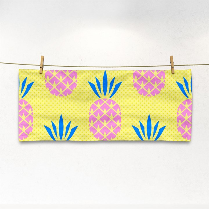 Summer Pineapple Seamless Pattern Hand Towel