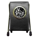 Laocoon Sculpture Over Black Pen Holder Desk Clock Front