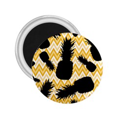 Ananas Chevrons Noir/jaune 2 25  Magnets by kcreatif