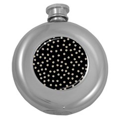 Pattern Marguerites Round Hip Flask (5 Oz) by kcreatif