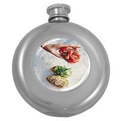 A Beautiful Bruschetta Round Hip Flask (5 Oz) by ConteMonfrey