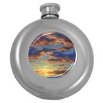 Sunrise Over The Sand Dunes Round Hip Flask (5 oz) Front