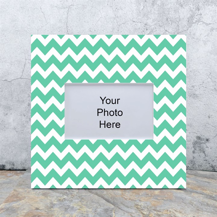 Chevron Pattern Giftt White Box Photo Frame 4  x 6 