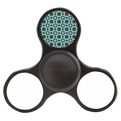 Pattern 20 Finger Spinner by GardenOfOphir