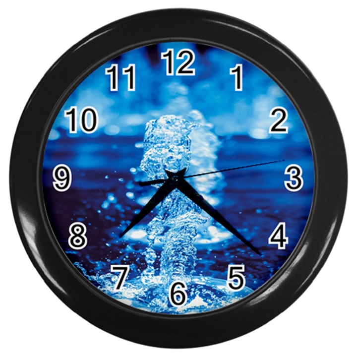 Water Blue Wallpaper Wall Clock (Black)