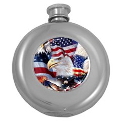 United States Of America Images Independence Day Round Hip Flask (5 Oz) by Ket1n9