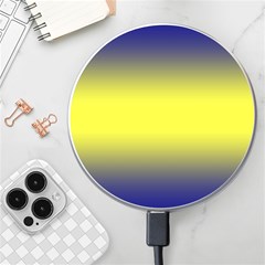 Navy Blue To Electric Yellow Bilinear Gradient Wireless Fast Charger(white) by GradientsOmbre