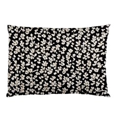 Gothic Leaf Pattern 5 Pillow Case (two Sides) by violetheavensky