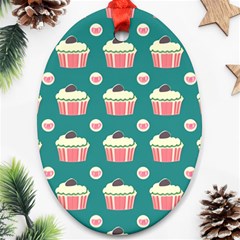 Retro 40s 50s Cupcake Pattern 2 Ornament (oval) by violetheavensky